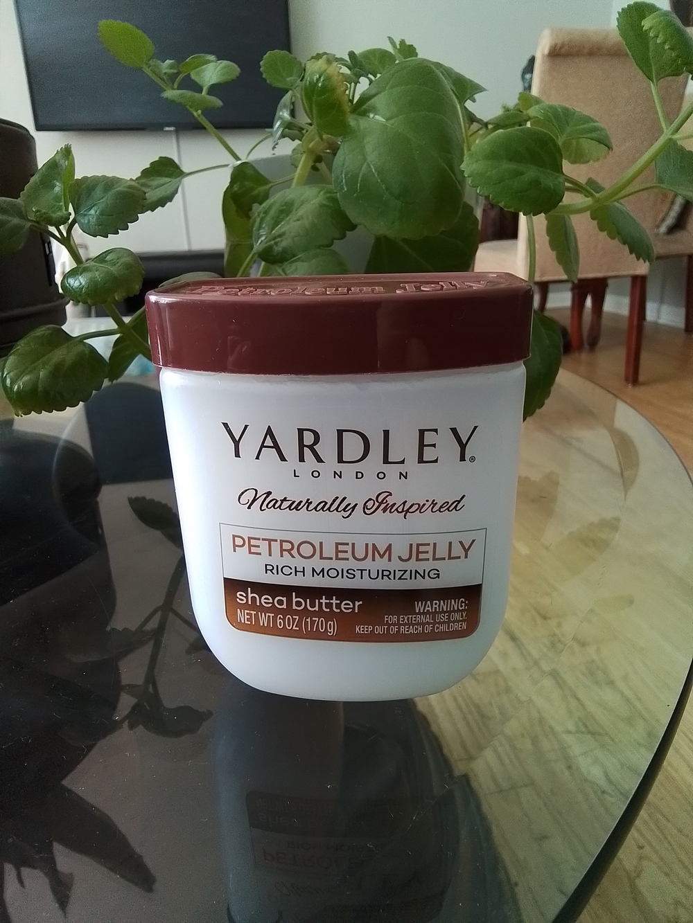Yardley London Shea Butter Petroleum Jelly - White and Brown